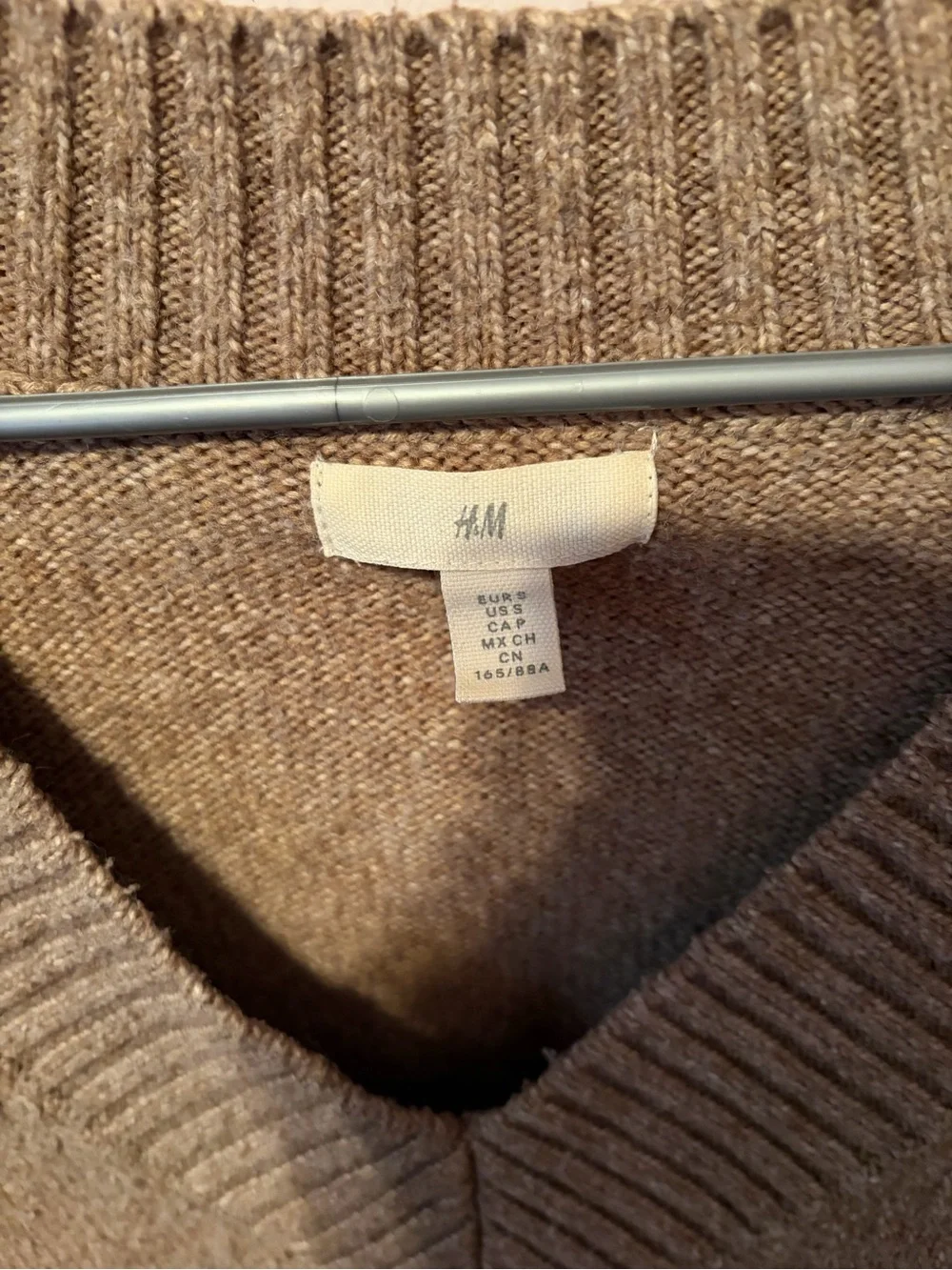 H&M Oversize Beige Sweater - Picture 2 of 3